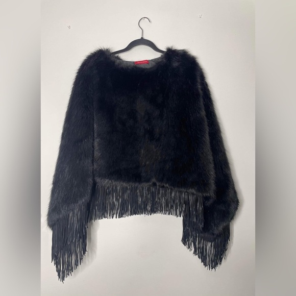 Philanthropy fux fur poncho size, small/medium - Picture 3 of 8